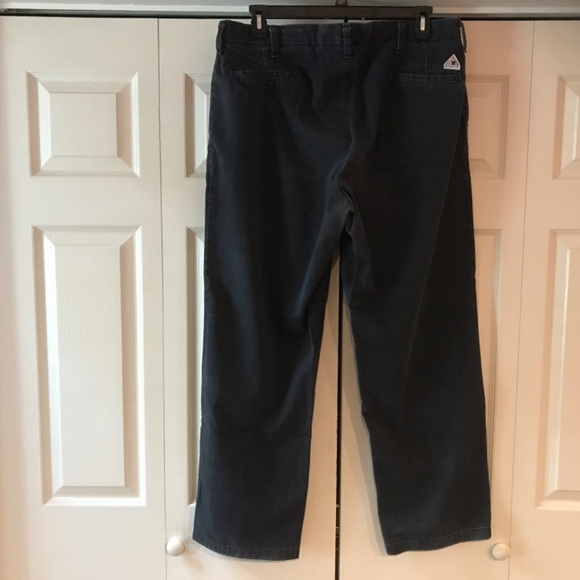 BULWARK FLAME RESISTANT (FR) MEN’S 38 x 30 NAVY BLUE WORK PANTS - Picture 3 of 6